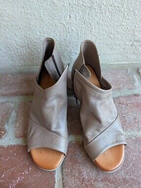 Ethan Valdes Barcelona - Gwen High Wrap Mink Leather Booties (Size 37)